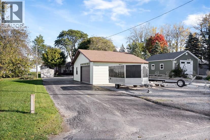 10780 St. Clair Road, Lakeshore, photo 3