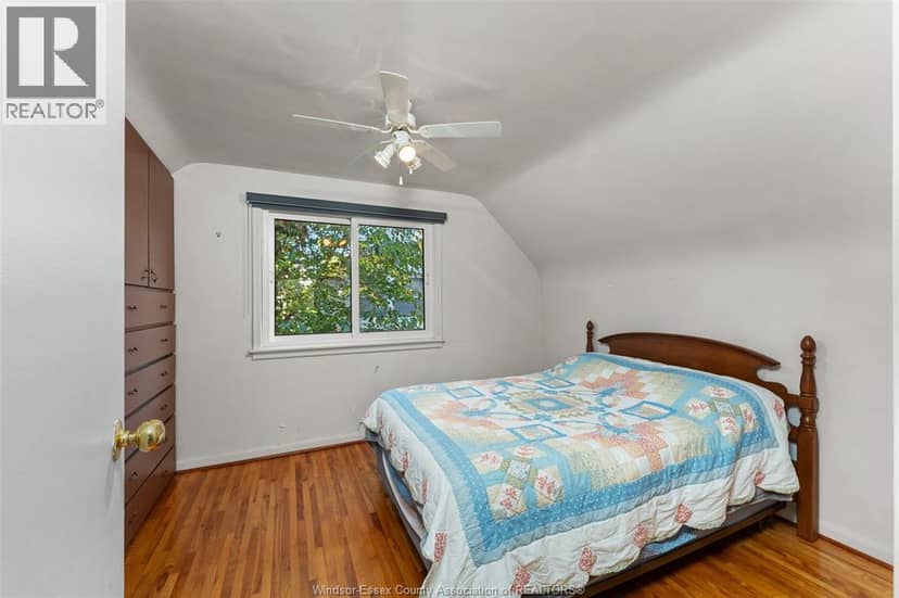 2567 Kildare Road — photo 11 of 16