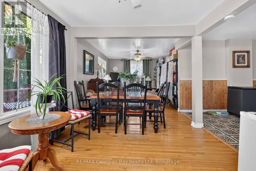 18 Brock Street — photo 13 of 34
