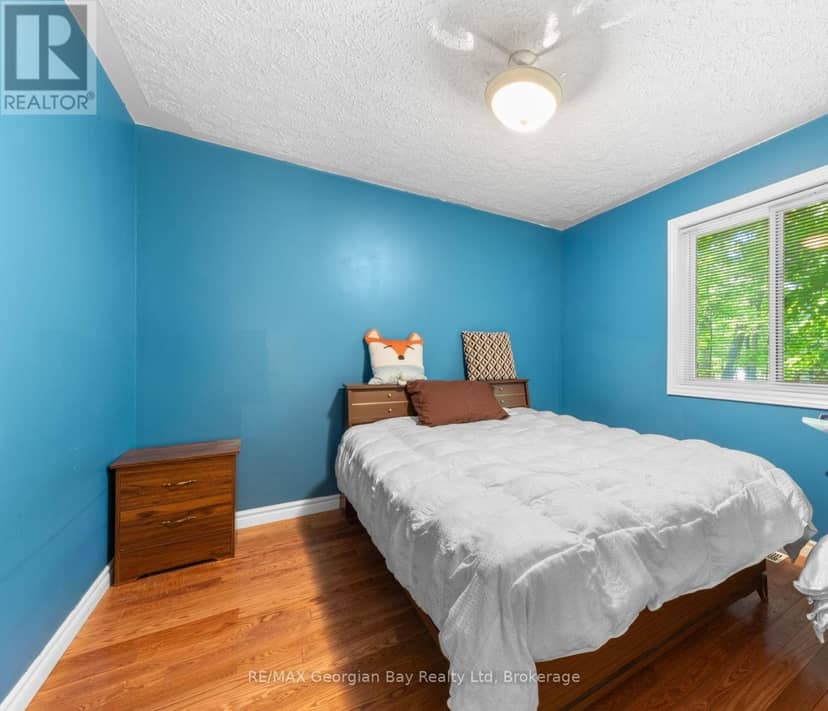477 Albert Street — photo 14 of 40