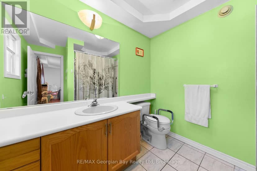 477 Albert Street — photo 20 of 40
