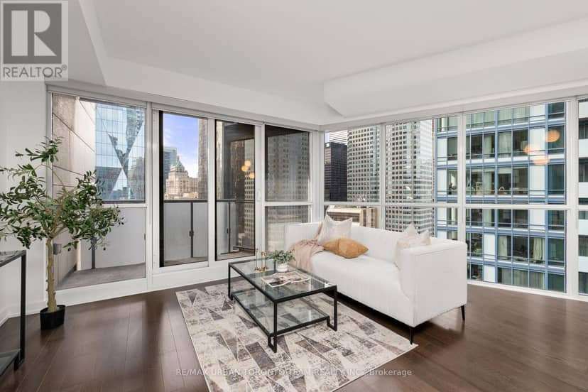 2104 - 1 The Esplanade Avenue, Toronto, photo 4