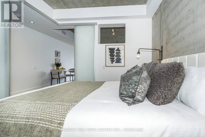 611 - 25 Stafford Street — photo 18 of 36