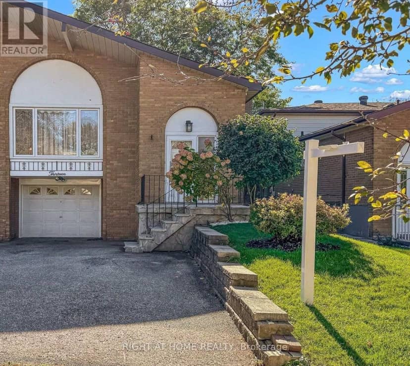 13 Clancy Drive, Toronto, photo 2