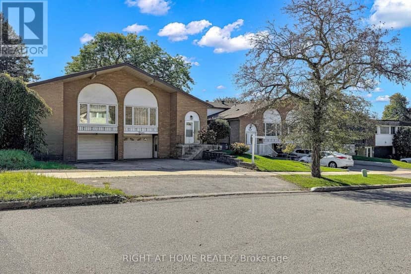 13 Clancy Drive, Toronto, photo 3