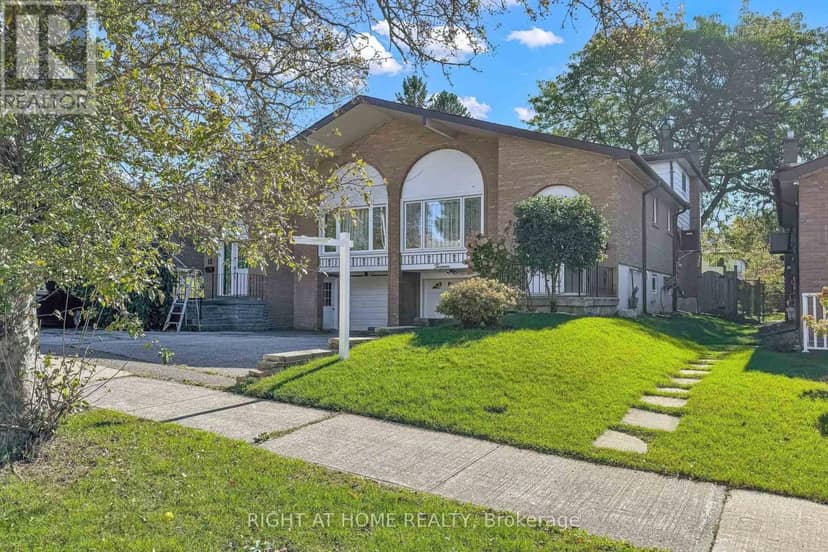 13 Clancy Drive, Toronto, photo 5