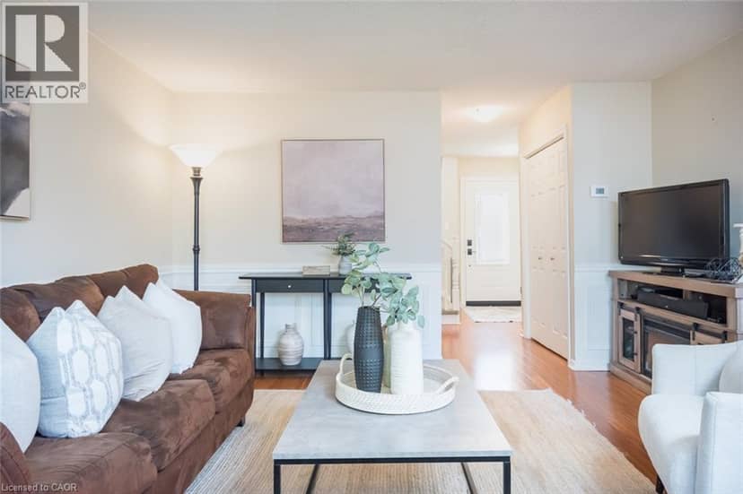 45 NISKA Drive — photo 12 of 29