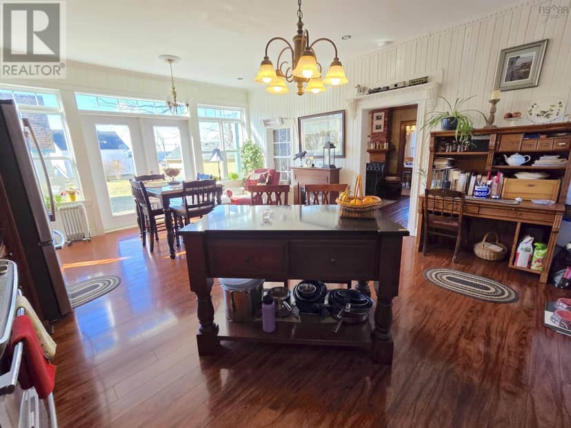 1247 Sandy Point Road, Sand Point, photo 7