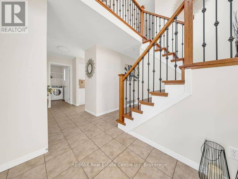 61 Moffatt Lane, Guelph, photo 5