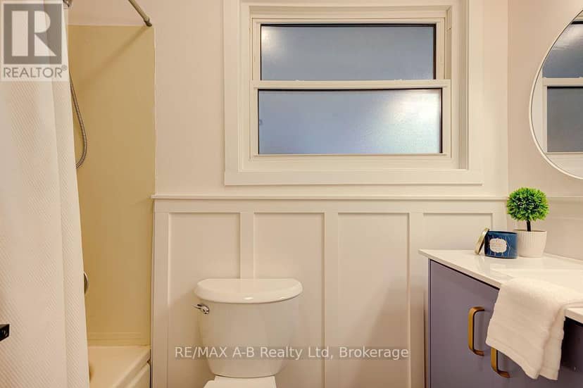 118 Feick Crescent — photo 22 of 40