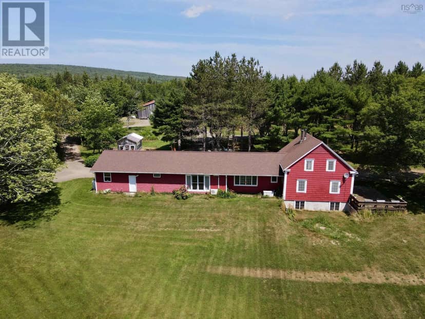 2639 Cabot Trail — photo 3 of 40
