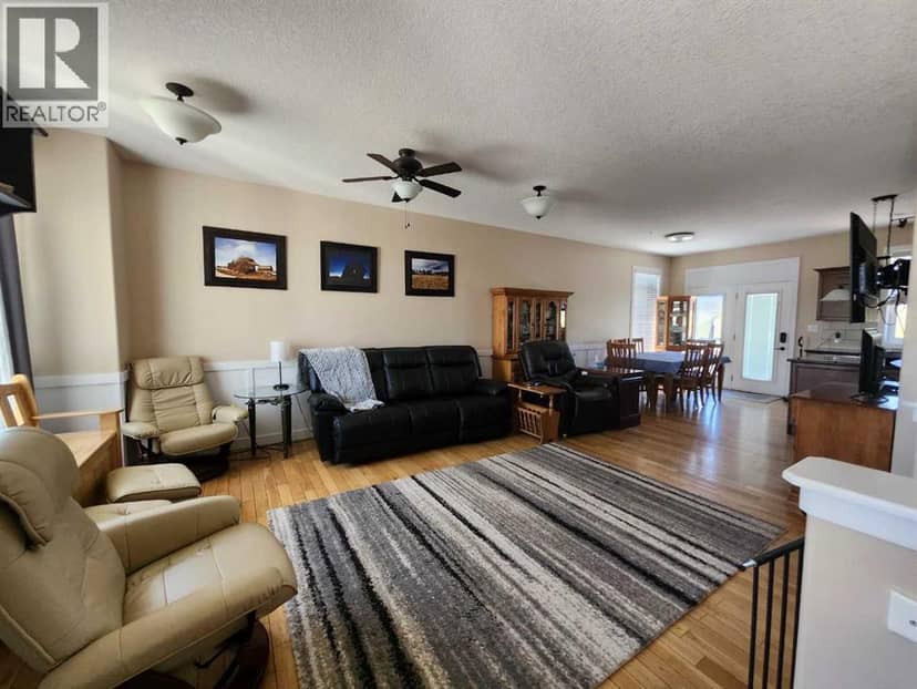628 Bankview Drive, Drumheller, photo 5