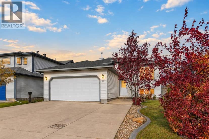212 Waniandy Way, Fort McMurray, photo 2