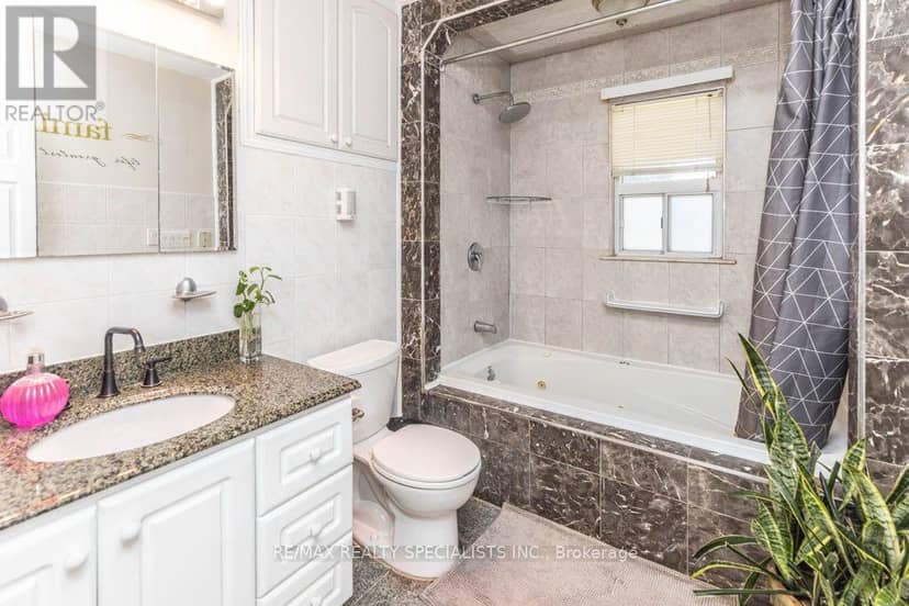 124 Roebuck Drive — photo 16 of 28