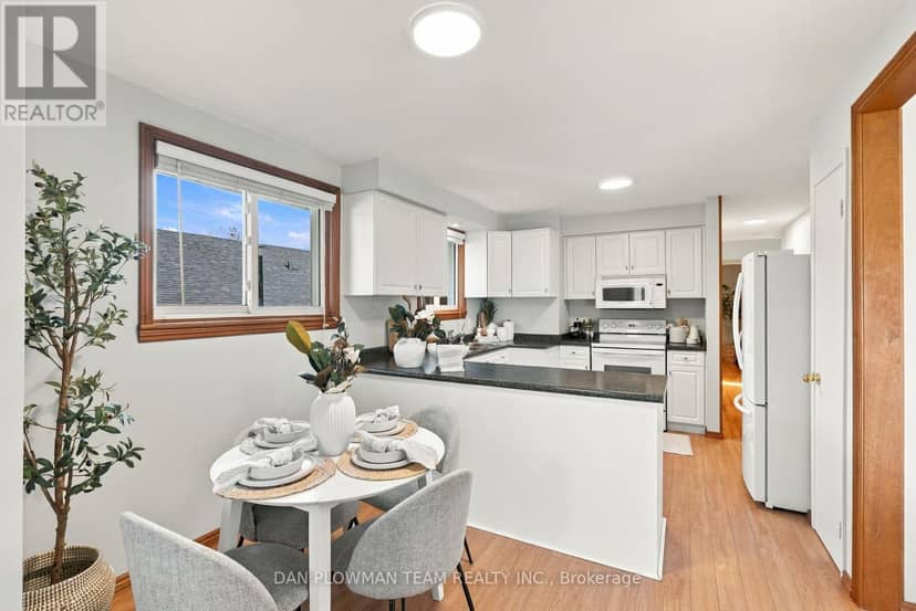 229 Phillip Murray Avenue — photo 10 of 40