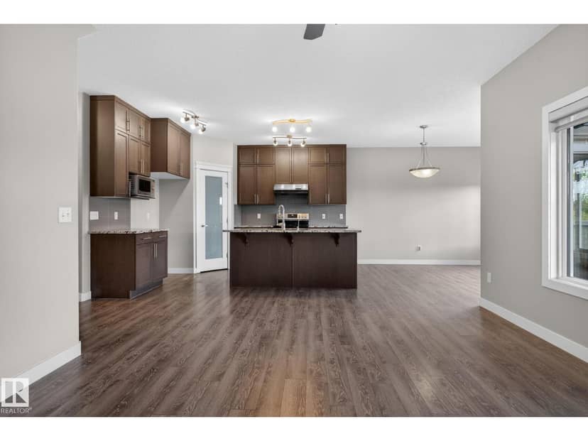 7341 Armour Cr SW — photo 16 of 40