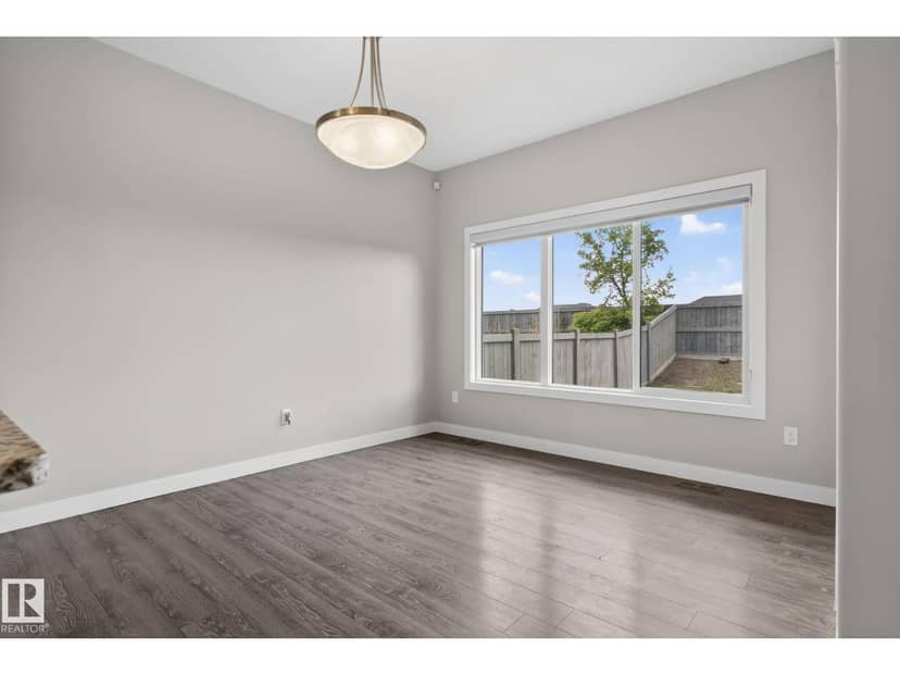 7341 Armour Cr SW — photo 19 of 40
