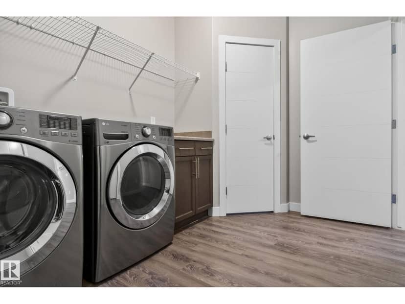 7341 Armour Cr SW — photo 23 of 40