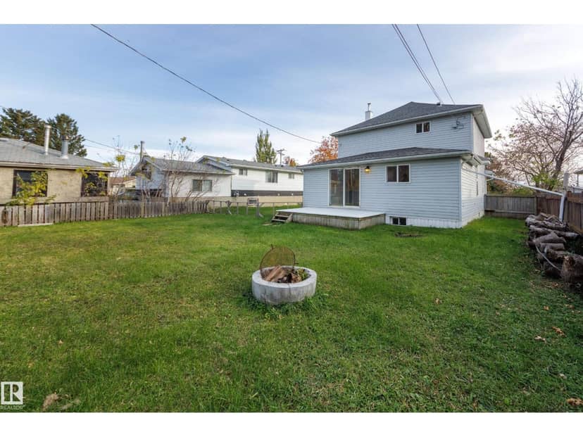 4908 51 AV — photo 39 of 40