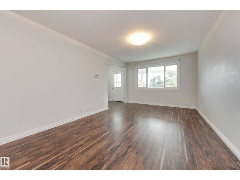 4908 51 AV, Bon Accord, photo 4