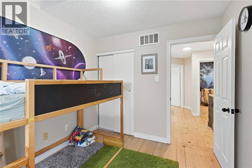 42 KILDONAN Crescent — photo 25 of 40