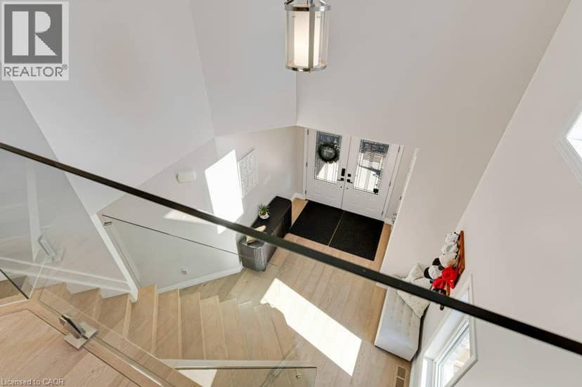 27 IRONGATE Drive — photo 23 of 40