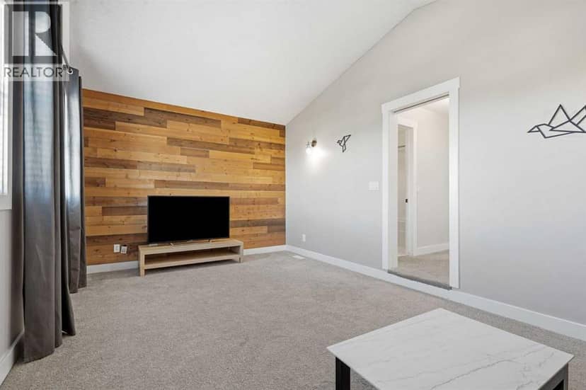 130 Chapman Close SE — photo 23 of 40