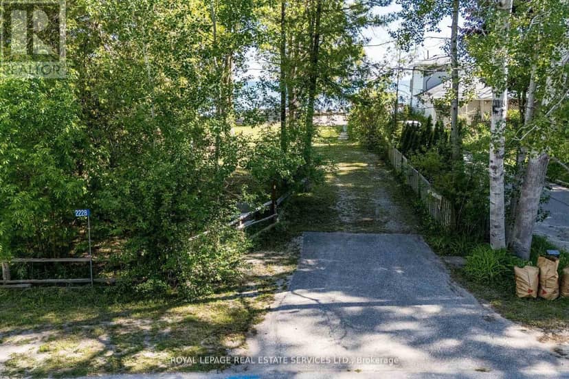 2228 Shore Lane — photo 22 of 40