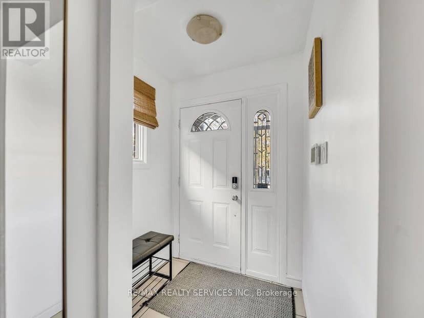 158 Fanshawe Drive, Brampton, photo 6