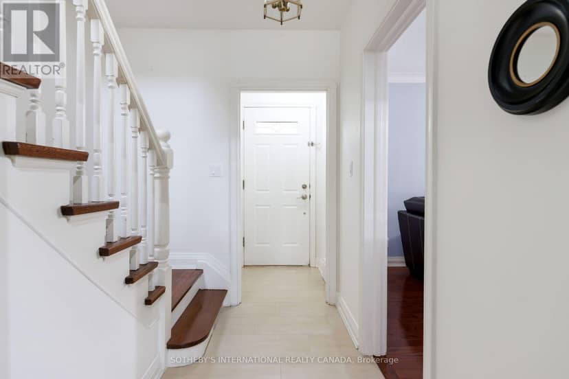 145 Brentwood Road N, Toronto, photo 3