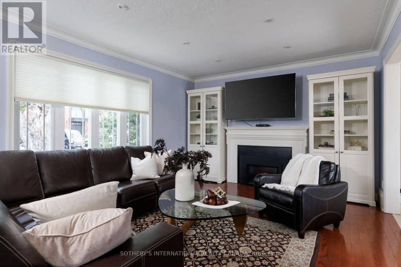 145 Brentwood Road N, Toronto, photo 5