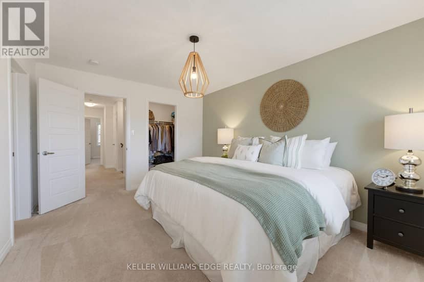 739 Banks Crescent — photo 16 of 35