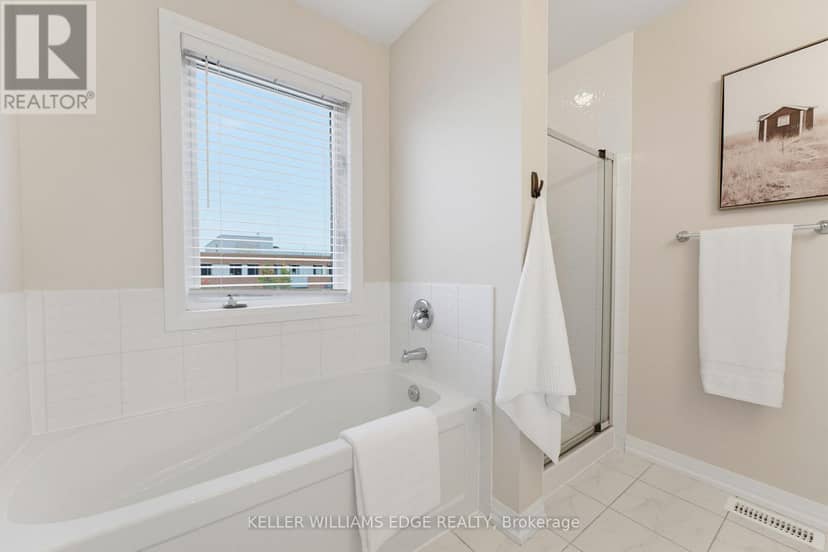 739 Banks Crescent — photo 18 of 35