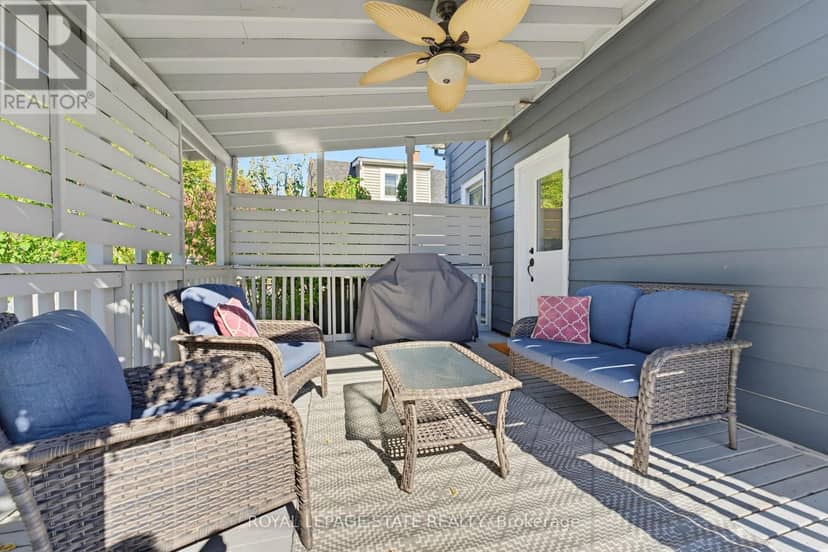 206 Craigroyston Road — photo 32 of 40