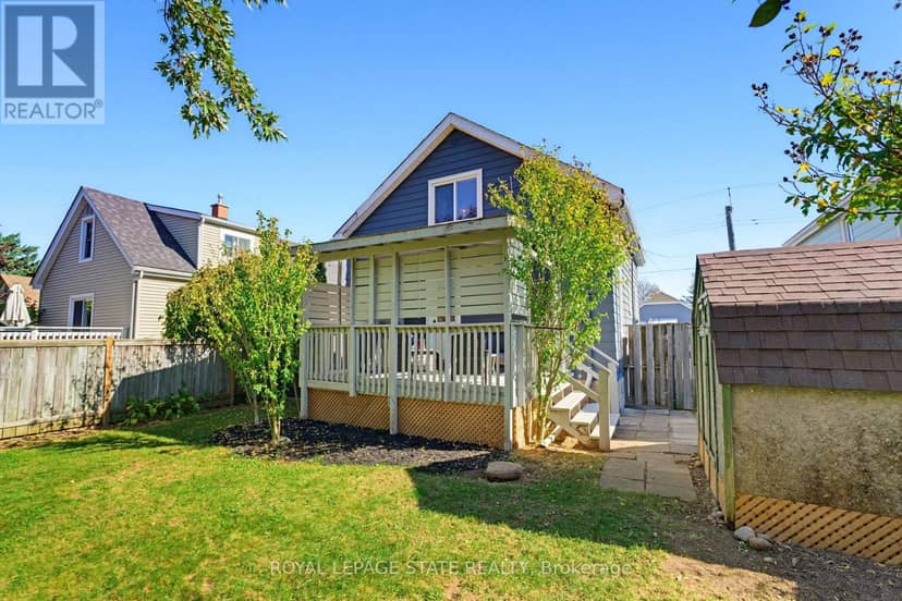 206 Craigroyston Road — photo 36 of 40