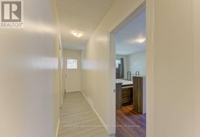 8 Marshall Street — photo 14 of 34