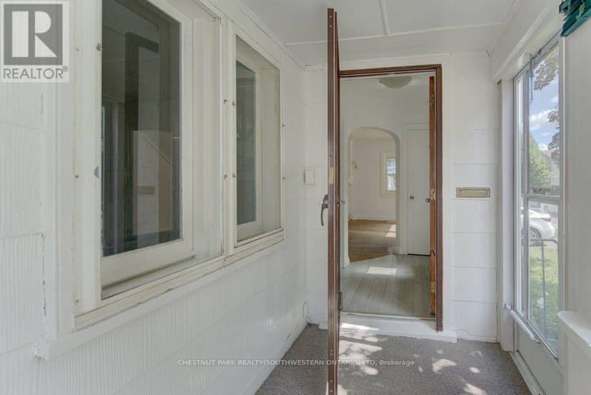 8 Marshall Street, Waterloo, photo 4