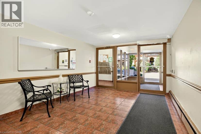 141 CATHARINE Street S Unit# 1003 — photo 30 of 40