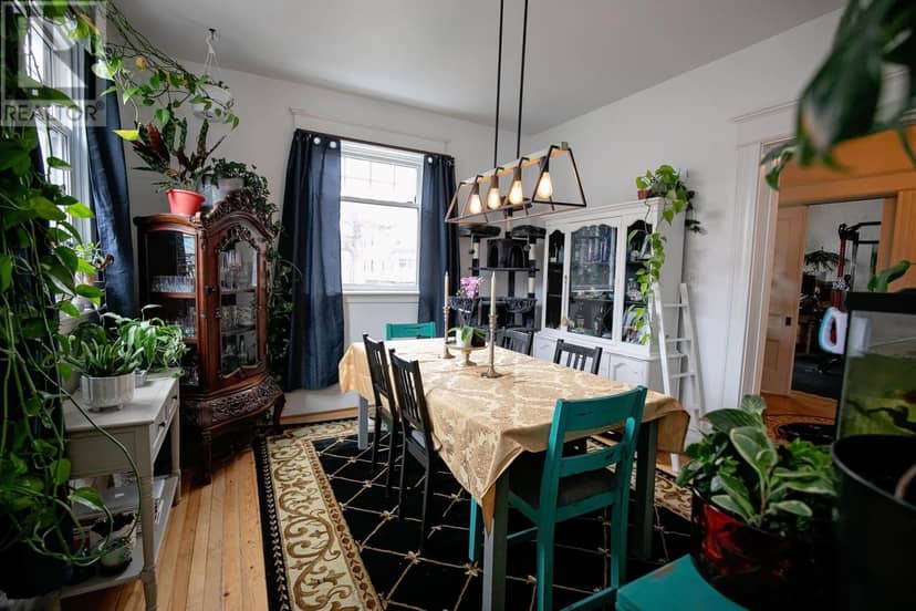 48 Rupert Street — photo 18 of 40