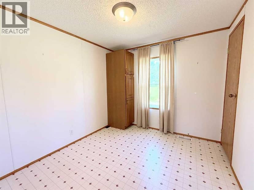 645045 Range Road 211 — photo 15 of 40