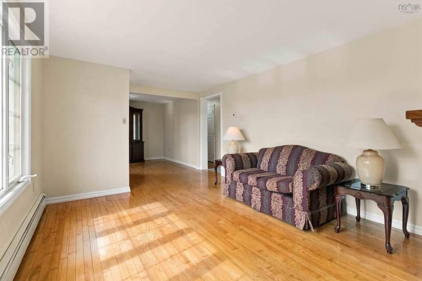 54 Himmelman Drive — photo 10 of 40