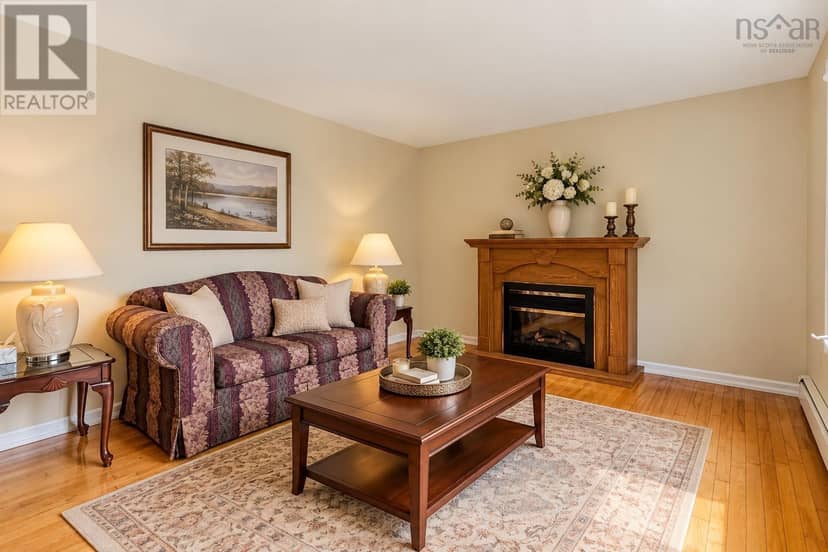 54 Himmelman Drive — photo 8 of 40