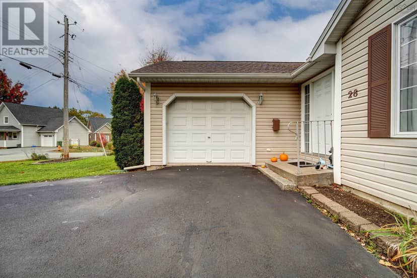 28 Fort Sackville Road, Bedford, photo 4