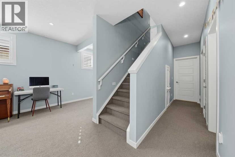 130 Drake Landing Gardens — photo 24 of 40