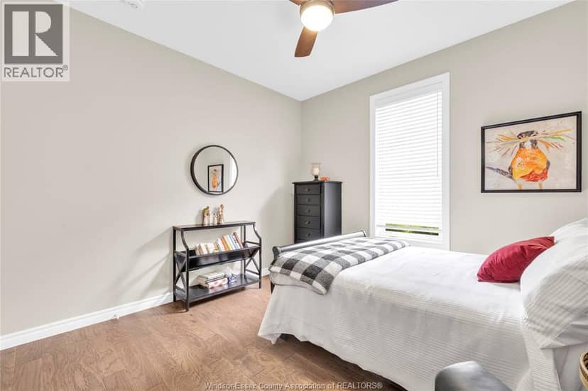 57 Red Oak Crescent — photo 25 of 40