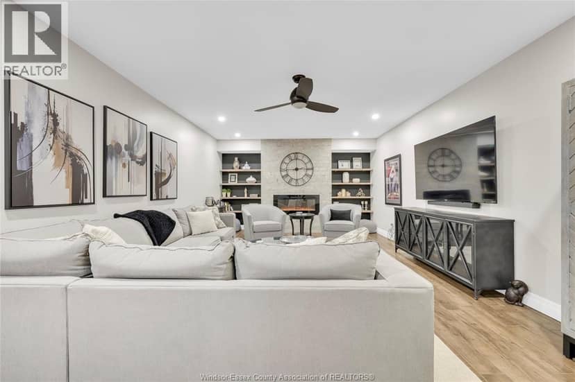 57 Red Oak Crescent — photo 32 of 40