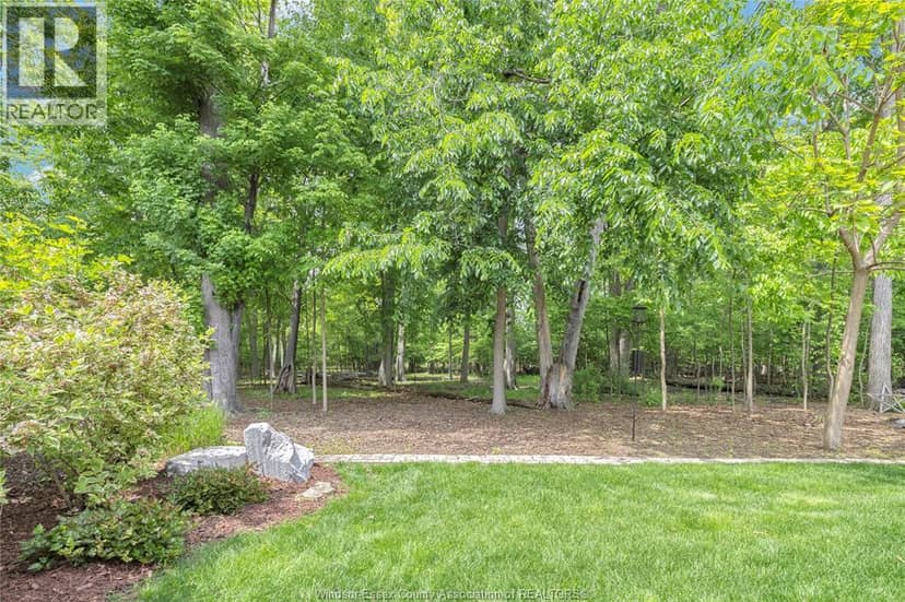 57 Red Oak Crescent — photo 9 of 40