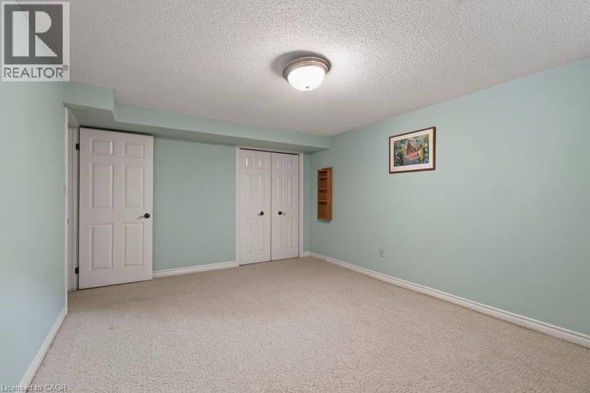 141 WELLAND VALE Road Unit# 29 — photo 24 of 36