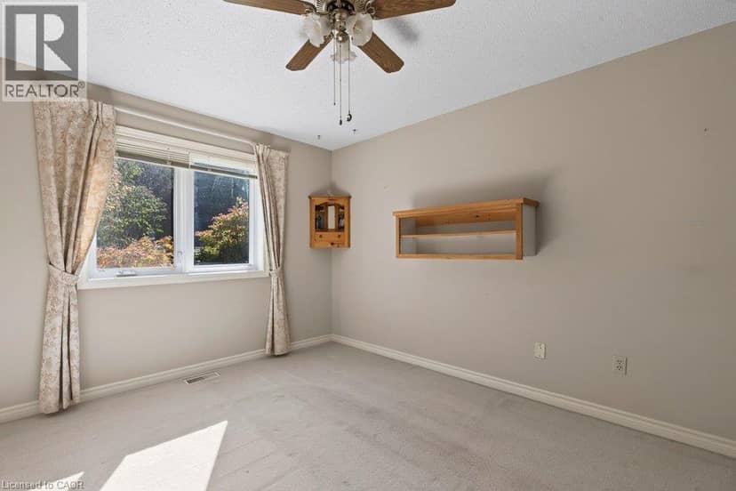 141 WELLAND VALE Road Unit# 29 — photo 18 of 36