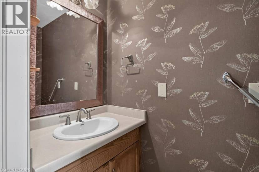 141 WELLAND VALE Road Unit# 29 — photo 19 of 36